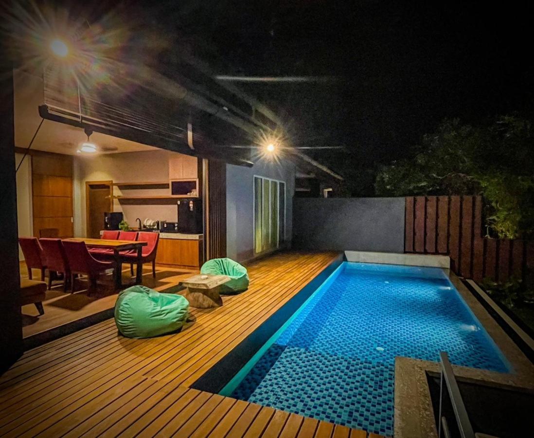 Royale Riviera Resort Private Pool Villas Пантай-Ченанг Екстер'єр фото